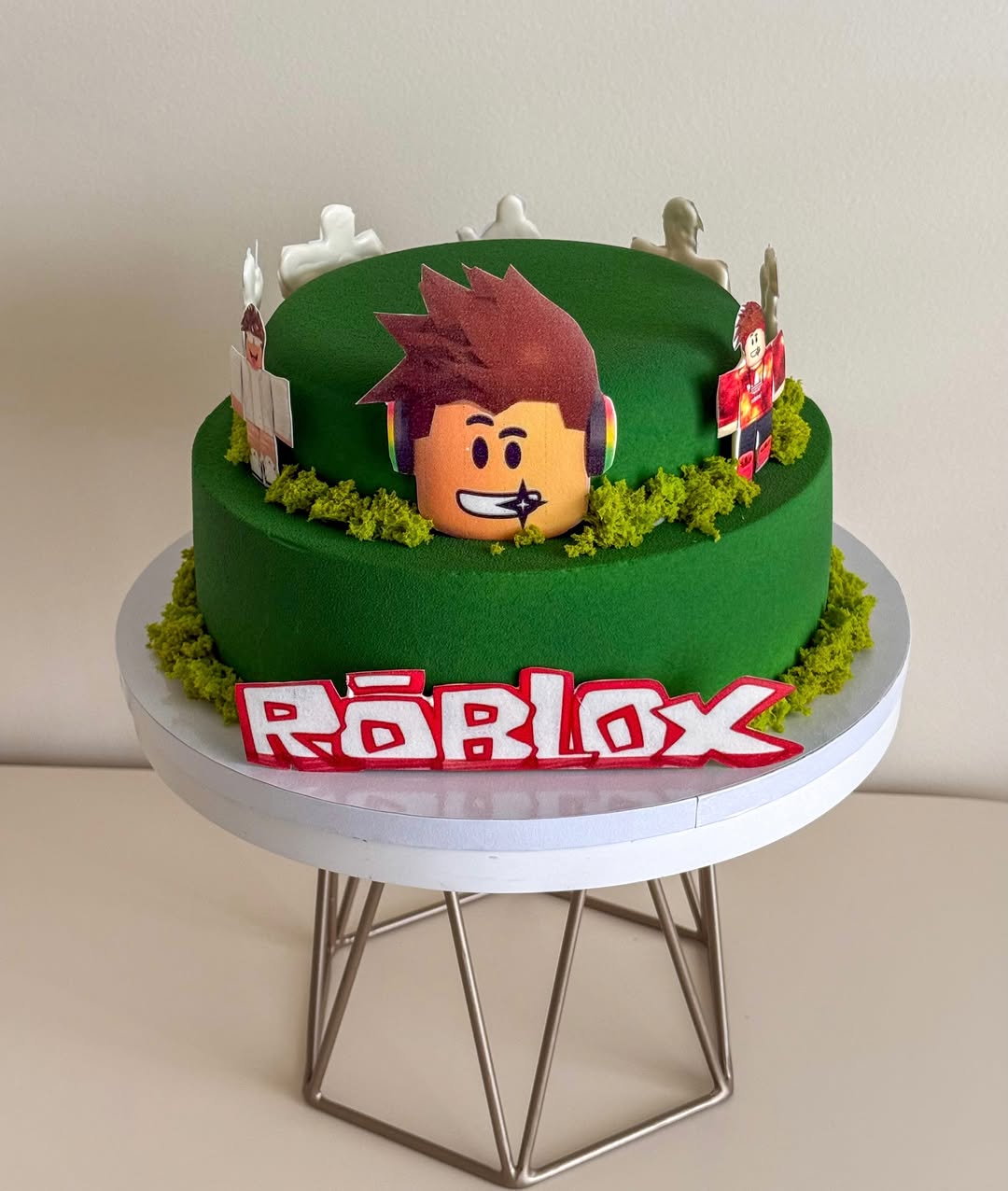 Roblox themed kids birthday cake near Joliet IL